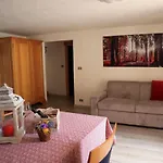 Maison Chez Les Roset Apartament