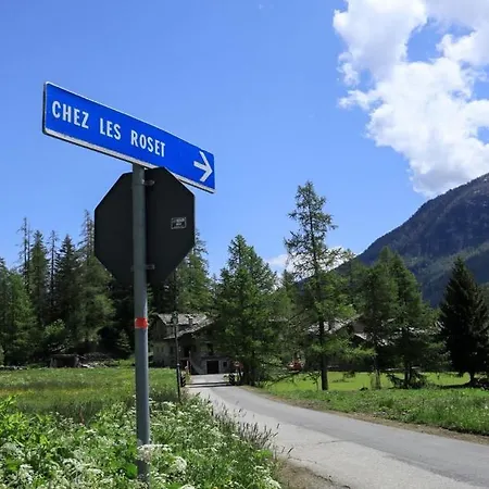 Maison Chez Les Roset