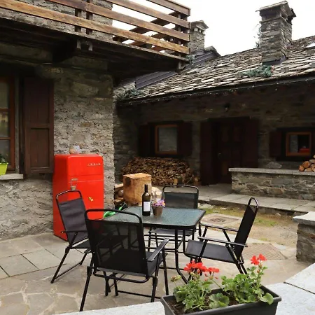 Maison Chez Les Roset *